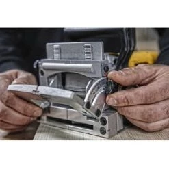 DEWALT - FRAISEUSE A LAMELLES 600W - DW682K-QS -Défonceuse Soldes Boutique 46585614 3